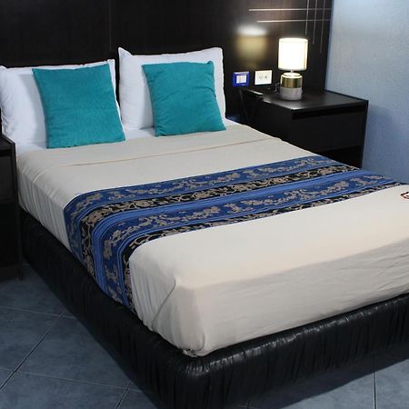 גוויאקיל Hotel Del Centro חדר תמונה